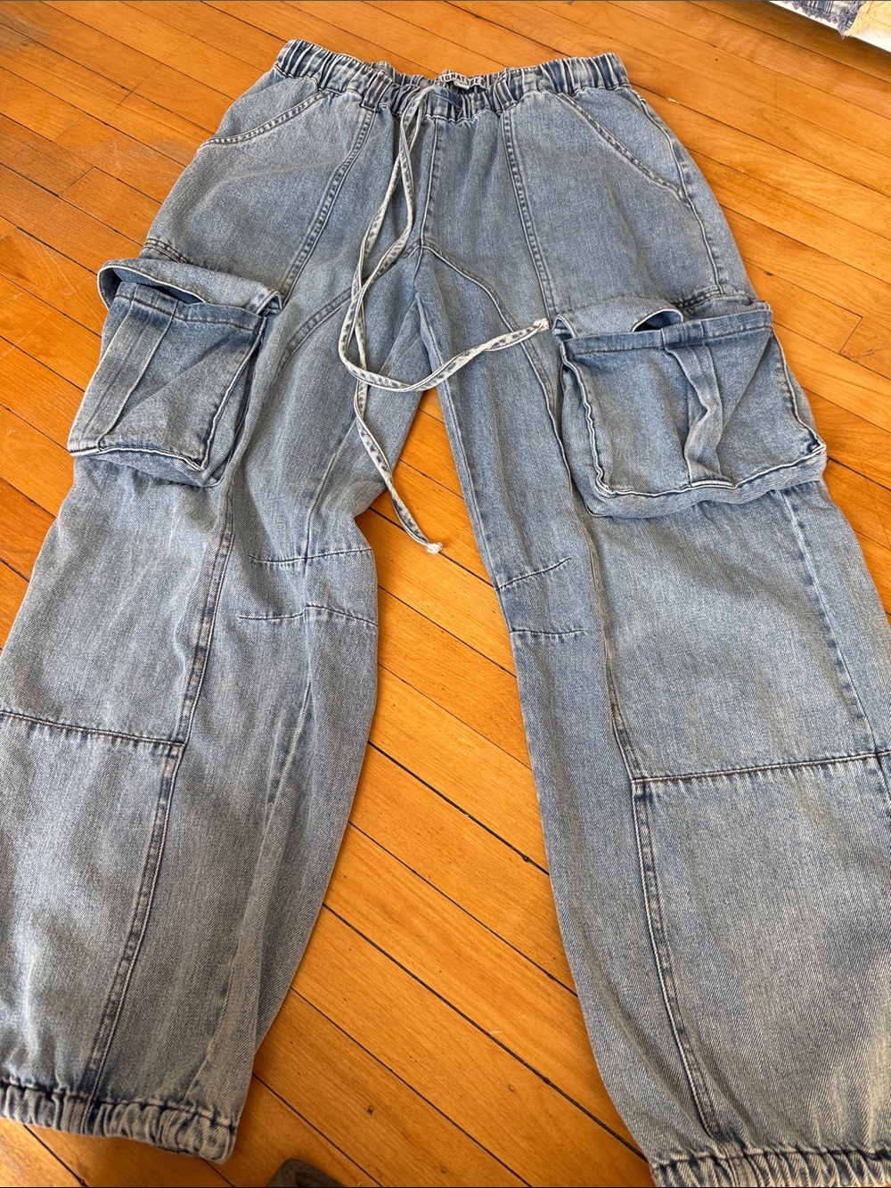 Cargo Denim Jeans with Elastic Wais